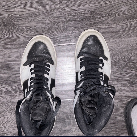 Selling Air Jordan 1 Shadow 2.0 - Picture 1 of 6